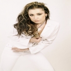 Houwayda yousef sur yala.fm